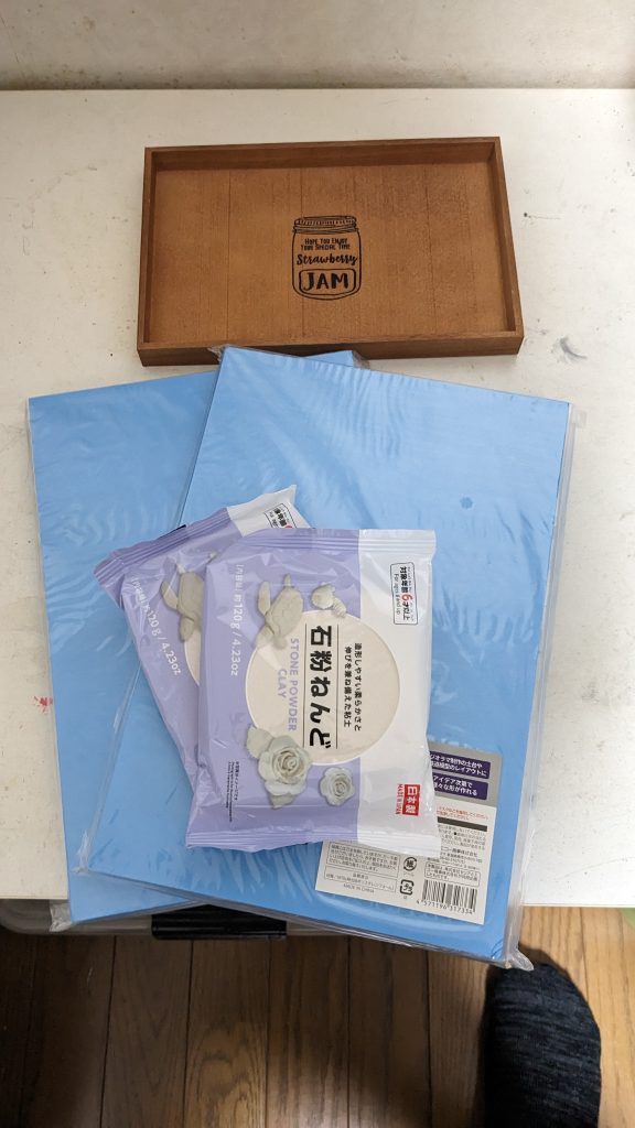 ダイソーやSeriaのこの辺の100均素材をメインに