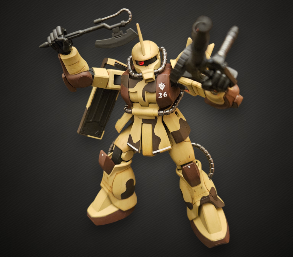 ザクマシンガン&ヒートホークを構えて