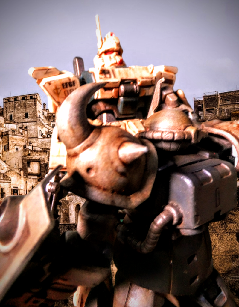 別角度からの画像となります😁とても主人公機とは思えないショッキングなシーンです😅このシーンを見て「ノリスやっちゃいなぁっ💦」と思ったのはナイショです😅