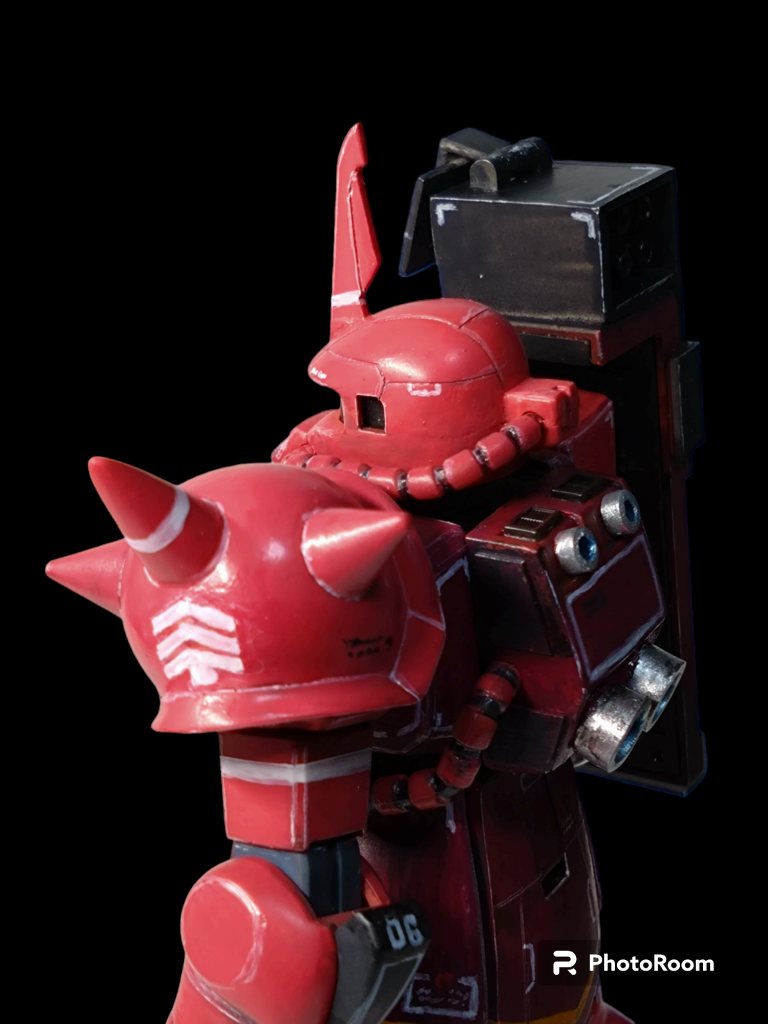 階級マークは調べるといろいろな記載があって迷ってコレにしました。コレも何度か描き直ししてます。