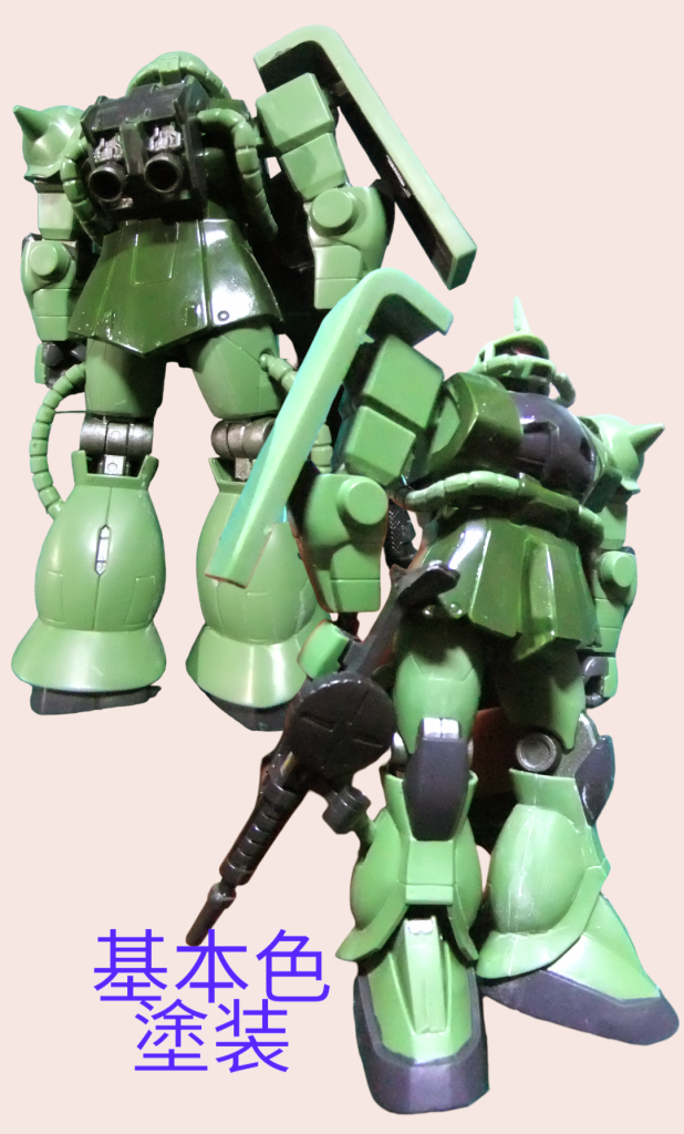 今回の(裏)主役の「FG量産型ザク」です。他のキットヘの部品供給で歯抜け状態でしたが? オリジンザク、HGUCドアンザクの余剰パーツの組み合わせででっち上げました💦