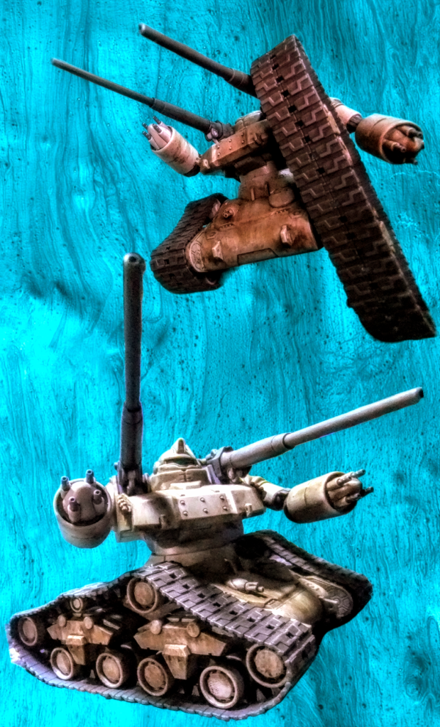 「モブキャラ②」のオリジン　ガンタンク初期型デス。コチラは製作した時期は違いますがエナメル系でのウオッシングで車軸が折れるほどに汚しまくっています😁
