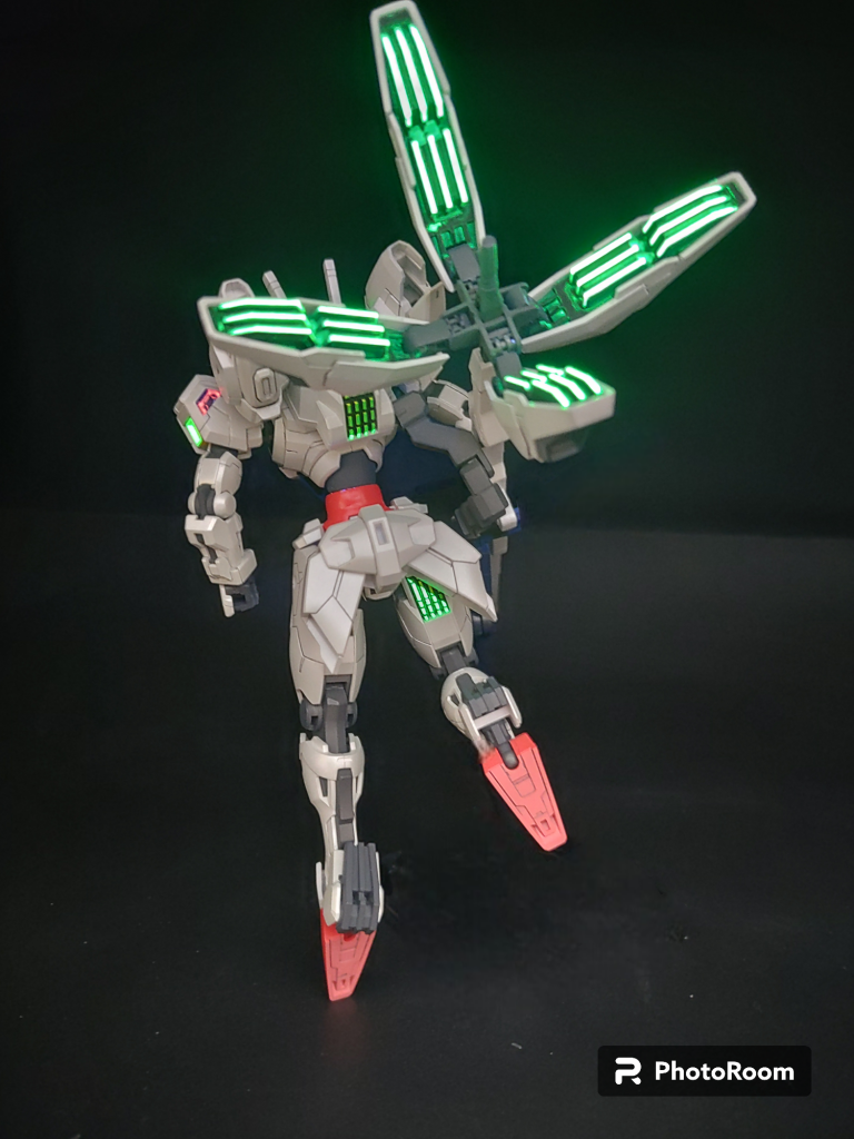 ガンダムキャリバーン–3枚目/制作者：@uyoske_rakumo