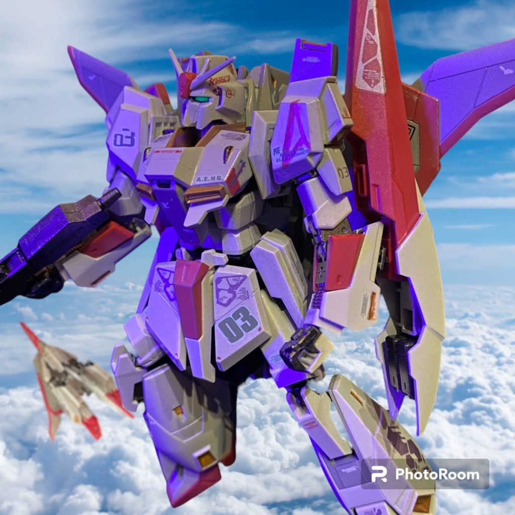 エゥーゴに納入された1号機に続き生産された数機の Zクラスがテスト機の名目でカラバへと提供され評価試験が行われたが、最新鋭MSの中でも建造費が群を抜いて高コストだったこと、操縦性・整備性共に非常にピーキーな機体であったこと、カラバの作戦域が主に大気圏内に限定されていたこと、地上におけるティターンズ勢力攻撃のため早急に可変機部隊の編成が必要だったこと等の諸事情から制式採用は見送られ、同時期にトライアルされていたZプラス系の機体が受注されることになった。