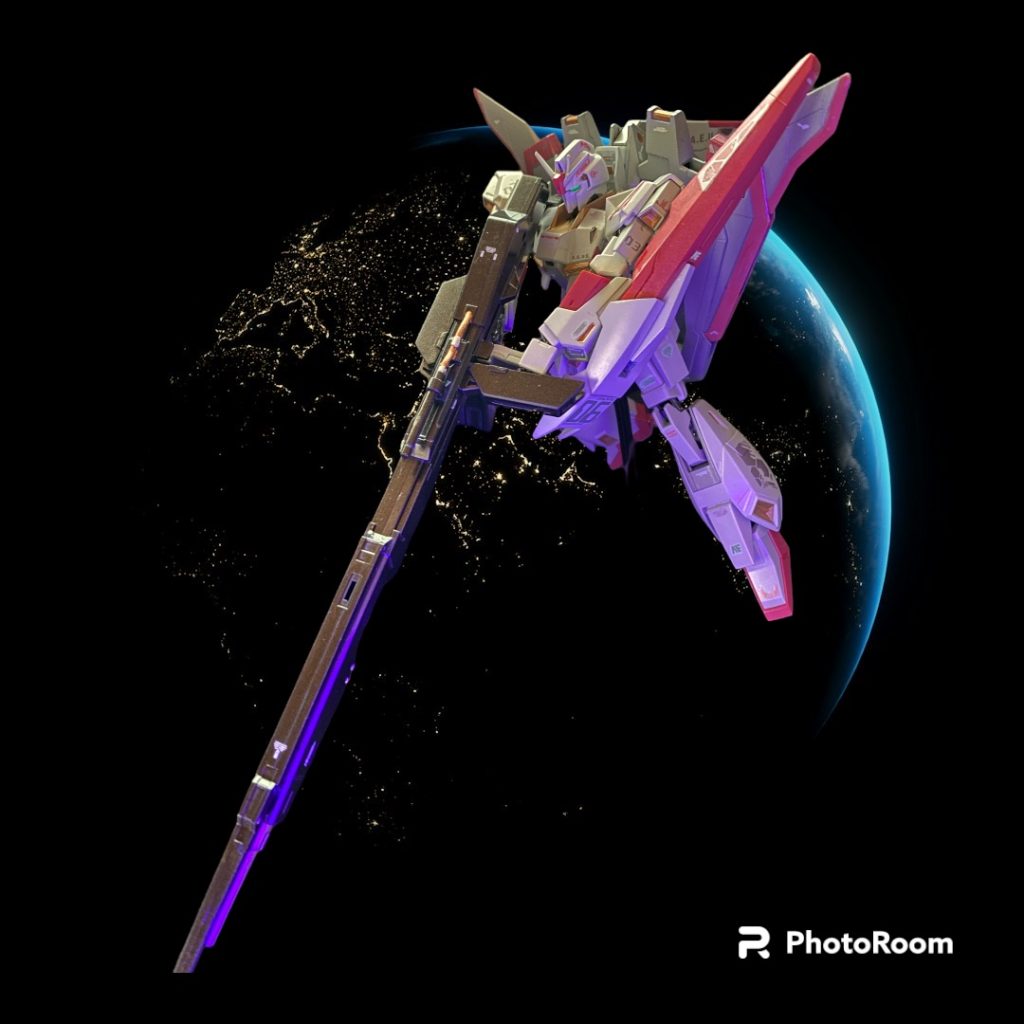 デカくてカッコいいロマン武装、ハイパーメガランチャー、劇中では未装備でしたが皆さんは何色にするのが好きですか❓笑オリジナルのZも巨大ビーム砲が真っ青というのが何かしっくりこず、僕はいつもブラック系に塗装してます。