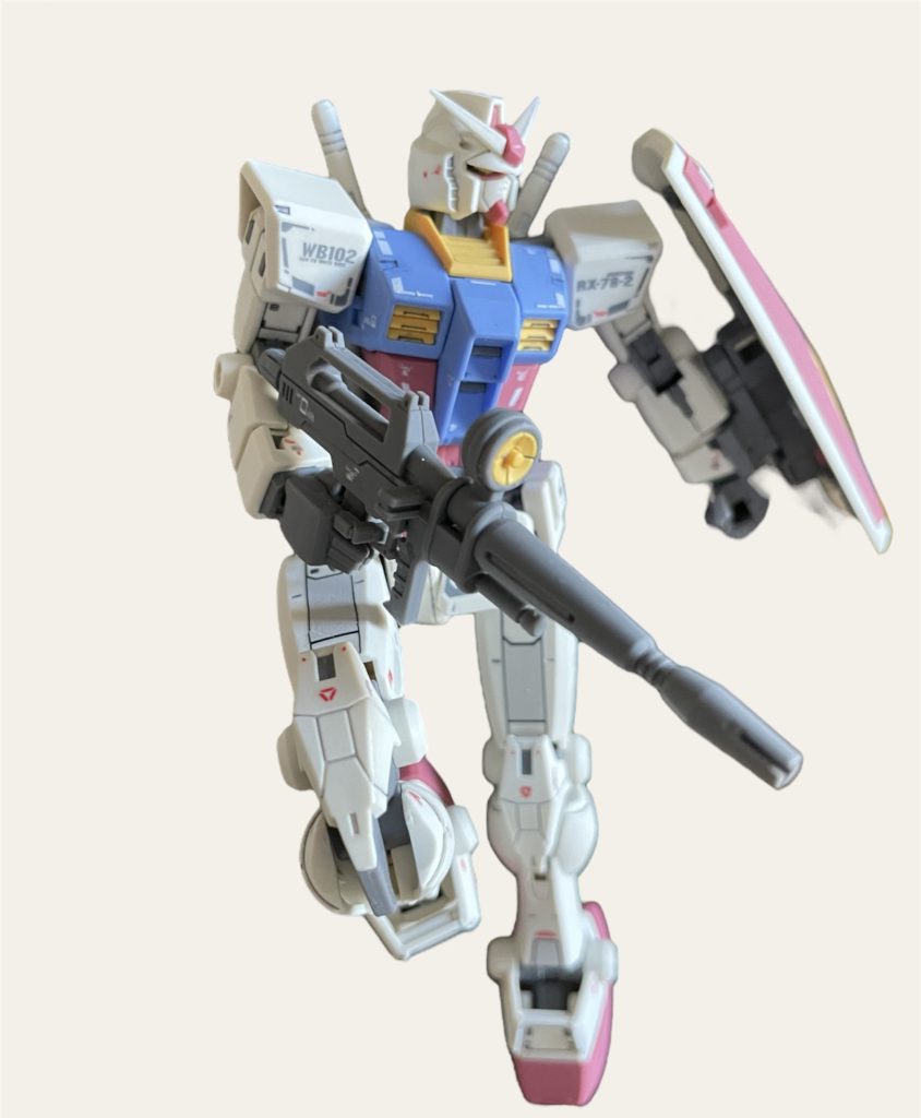 墨入れ、デカール、ちょいウェザリング、つや消しトップコート。今回はグリグリ動かしてみたかったので成形色仕上げです✨