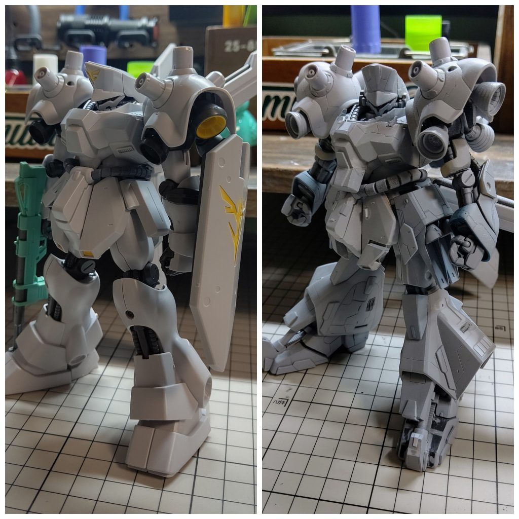 素組みとサフ状態比較