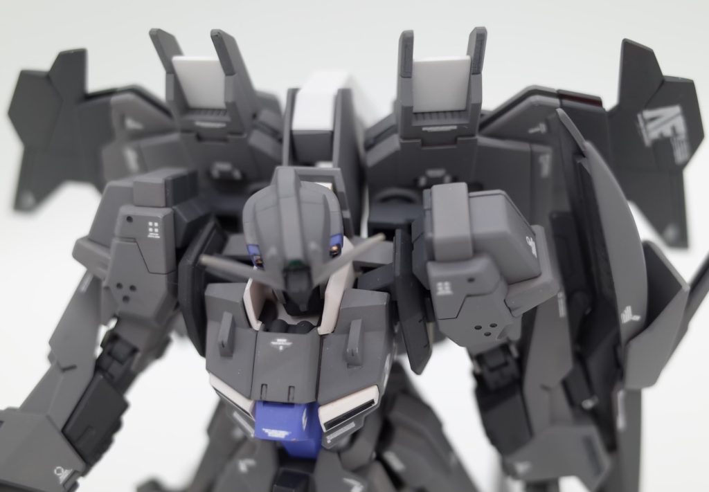 カラーリングはゼータプラスをイメージしています☺️