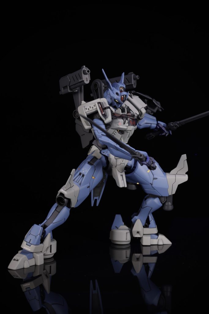 武器持ち手はあすぱら模型さんのたぬきハンド7.6を使用しています。