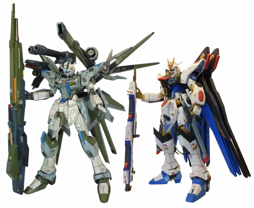 オリジナルとパシャリどさくさに紛れて、ハイパーメガラ・・いやスーパーアグニ改です。さすがに、毎度使い過ぎなので本編で使用を控えましたw角を折ったり、腰を折ったり、墨入れで割れたりと、トラブル多かったですが何とか完成しました。最後までお付き合い頂きありがとうございました。