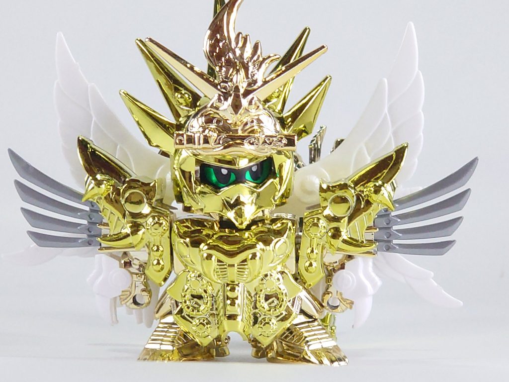こちらは素組みの雷帝千生神将軍、既に金メッキで眩しい…