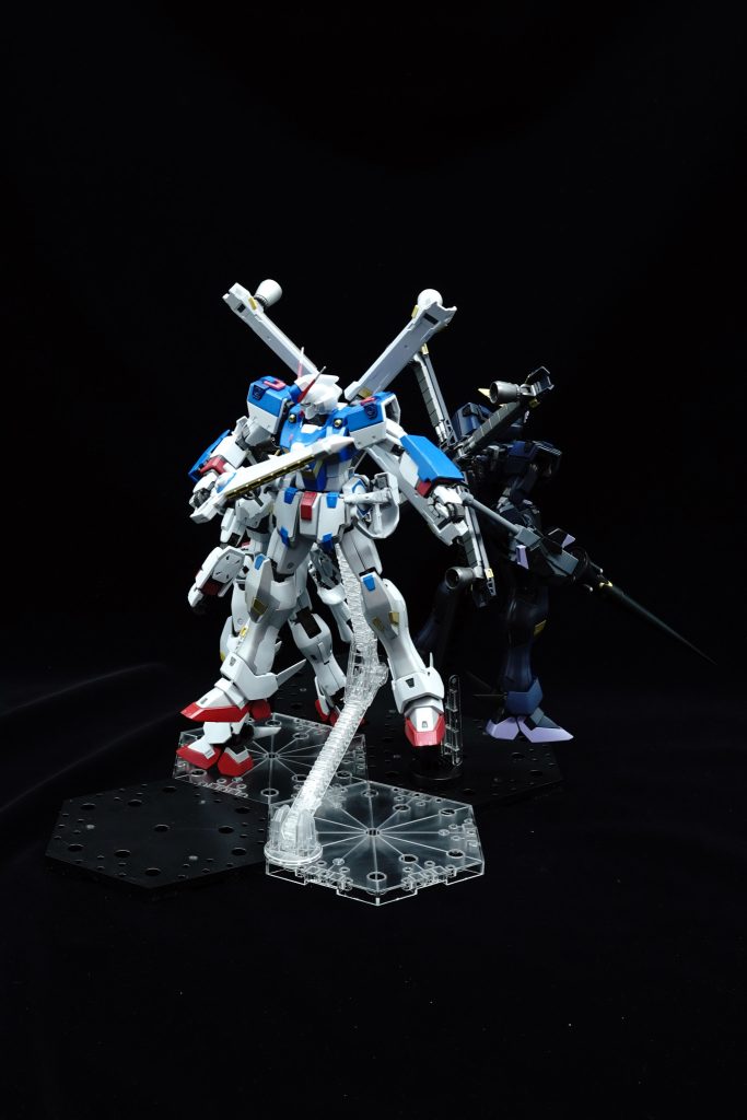 クロスボーンガンダム　X1、X2、X3–5枚目/制作者：@NoteTechnical