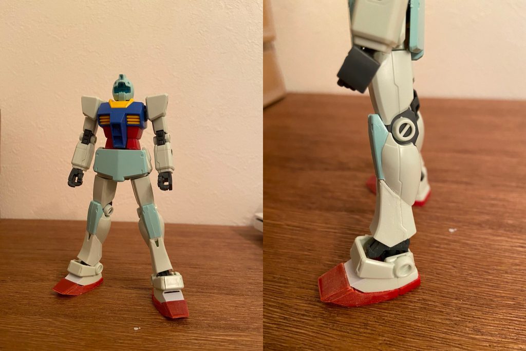 膝をジムから流用するにあたり、ガンダムのスネを前方に延長。大体どんなモデルでも、ふくらはぎの前側の縁はガンダムではスネ前面に接していますが、ジムでは膝から足首にかけての側面を挟むためです。