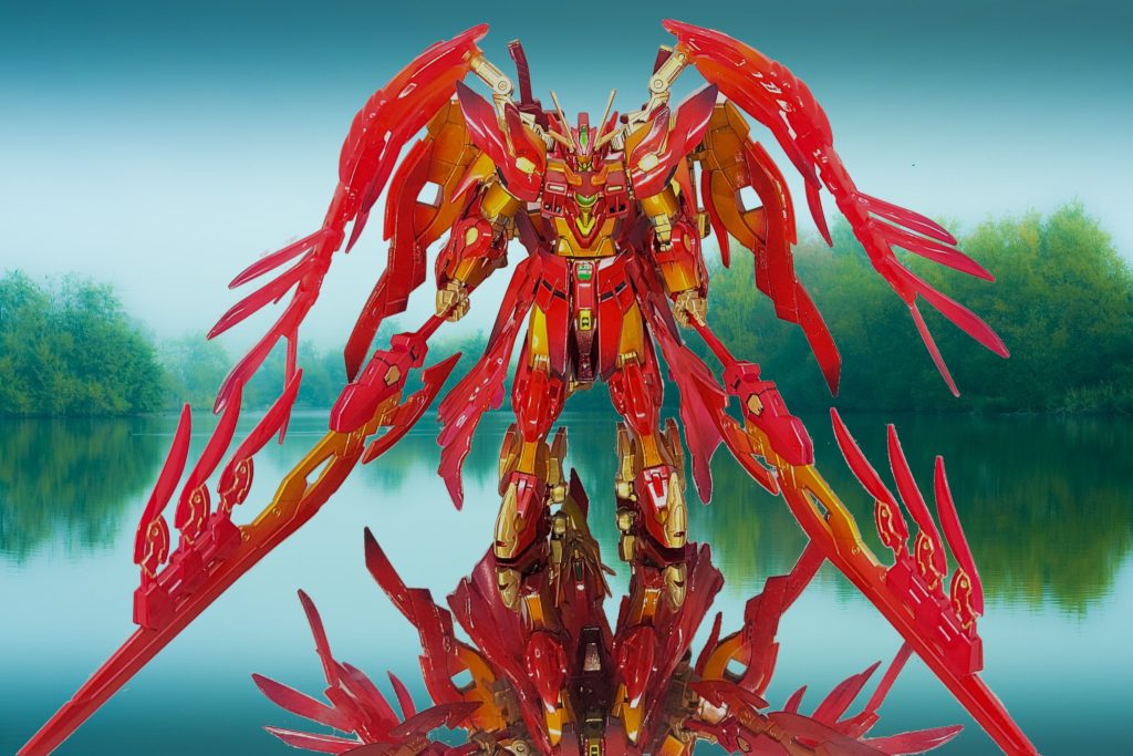 武装３：フェザーブレイド　背中が重くて自立がきついかな～と思い踵に磁石を仕込んでいて　下にステン板を置いて撮影してたら綺麗に映り込んでいたので　背景を湖にしてみました。