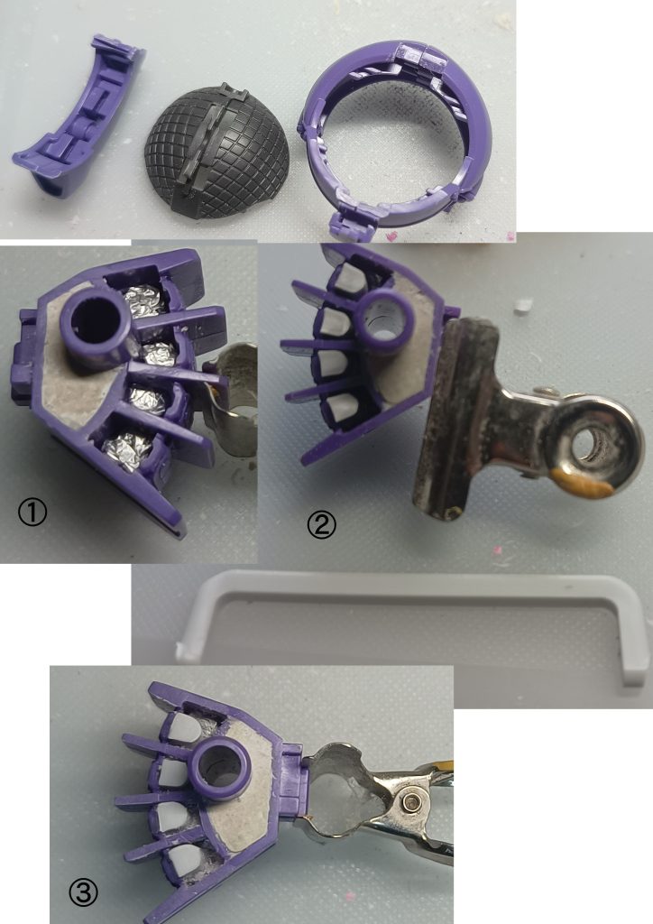 ①エポパテを節約するためアルミテープを詰め込む②③キット付属のランナー棒を利用して穴埋め(設定画の側面図を見らずに制作していました…)