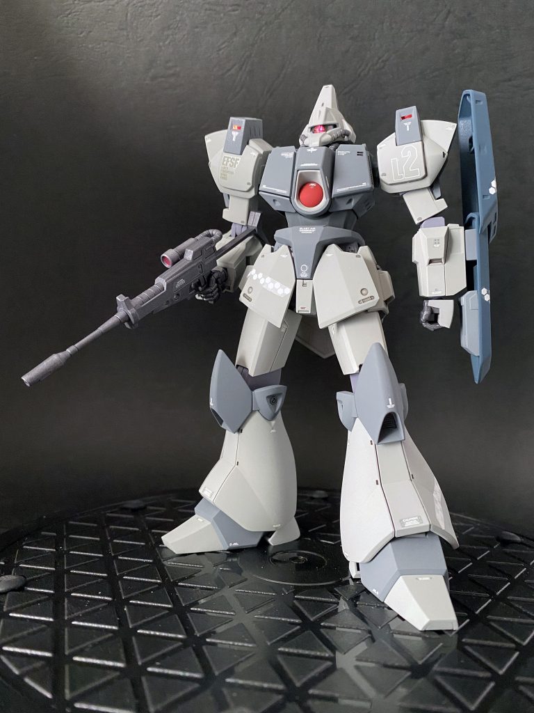 マークセッター未使用時代なのでデカールが白浮きしてます。