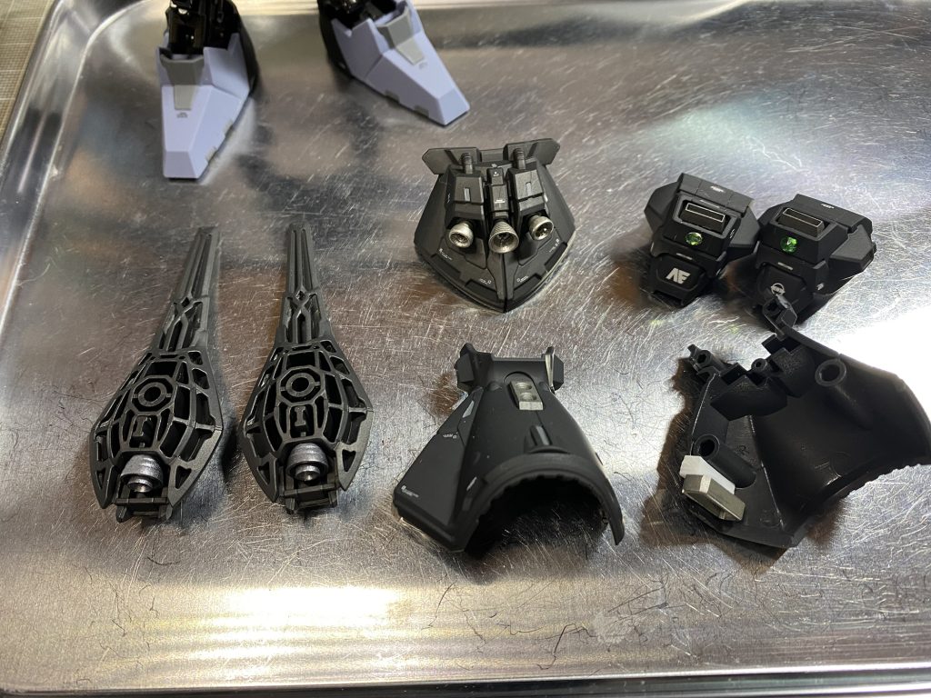 追加パーツたち。