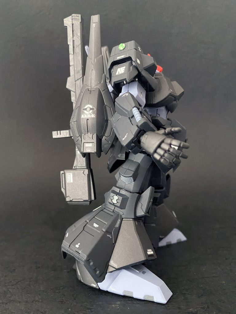 太もも等ABS製なので合わせ目は消していません💦