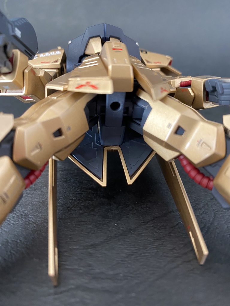 スカート裏も塞ぎました。