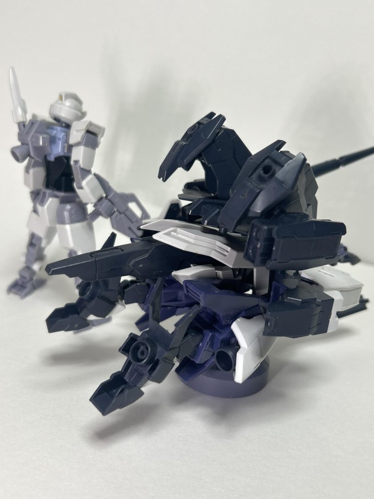 キャリアーはそのまま付けただけなので言う事無しです。強いて言うなら、腰後ろのアーマーが取り付け難いくらい？それではコアチェンジ、ドッキングゴー！