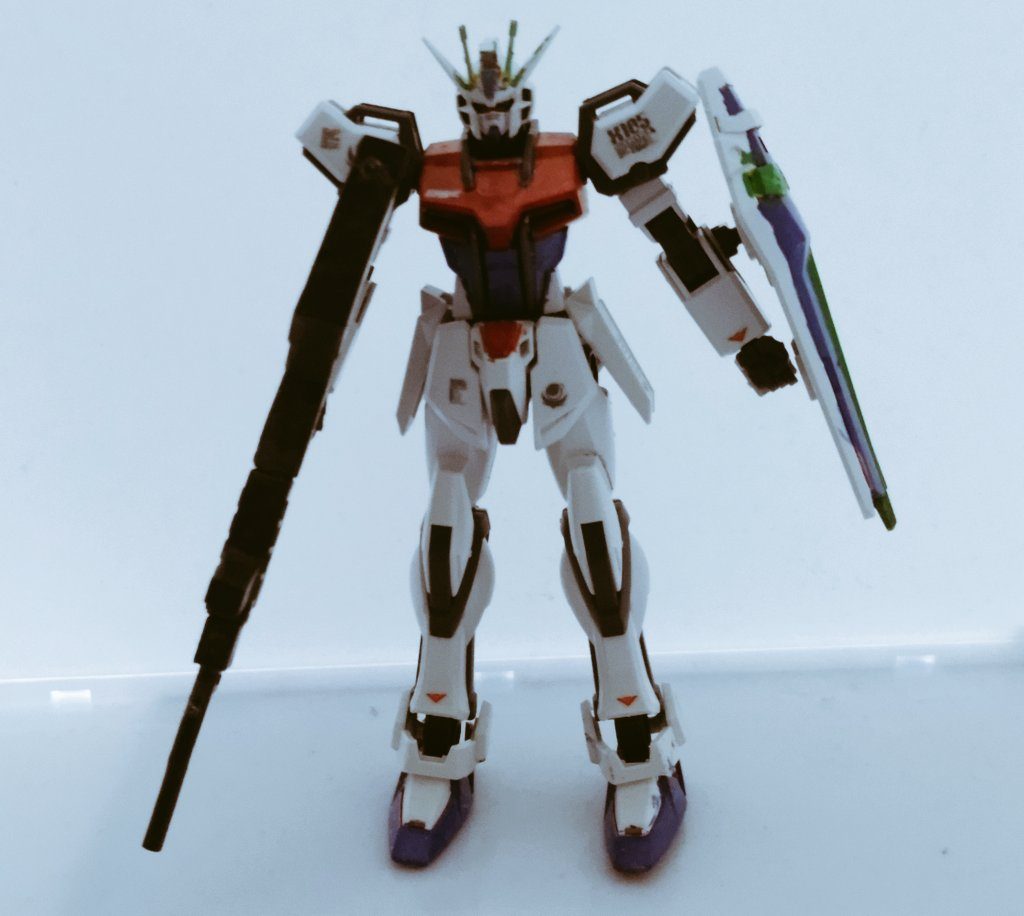 GAT-X105 ストライクガンダム(ロゴス討伐隊カラー)ビームショットライフル装備