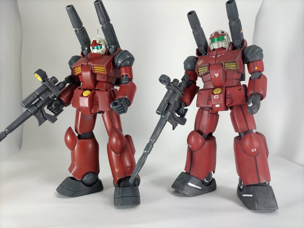 左リバイブ版、右旧版。二体入れるように撮るととダイソーの箱を撮影ブースにしているのがバレる。リバイブ版の小顔が際立つし、しゅっとしてて格好いい。旧式はそれはそれで好きですが、やはり顔でかいですね。ククルスドアン版も(安く)入手したので、そのうち作ります。ここまで見ていただき、ありがとうございます。