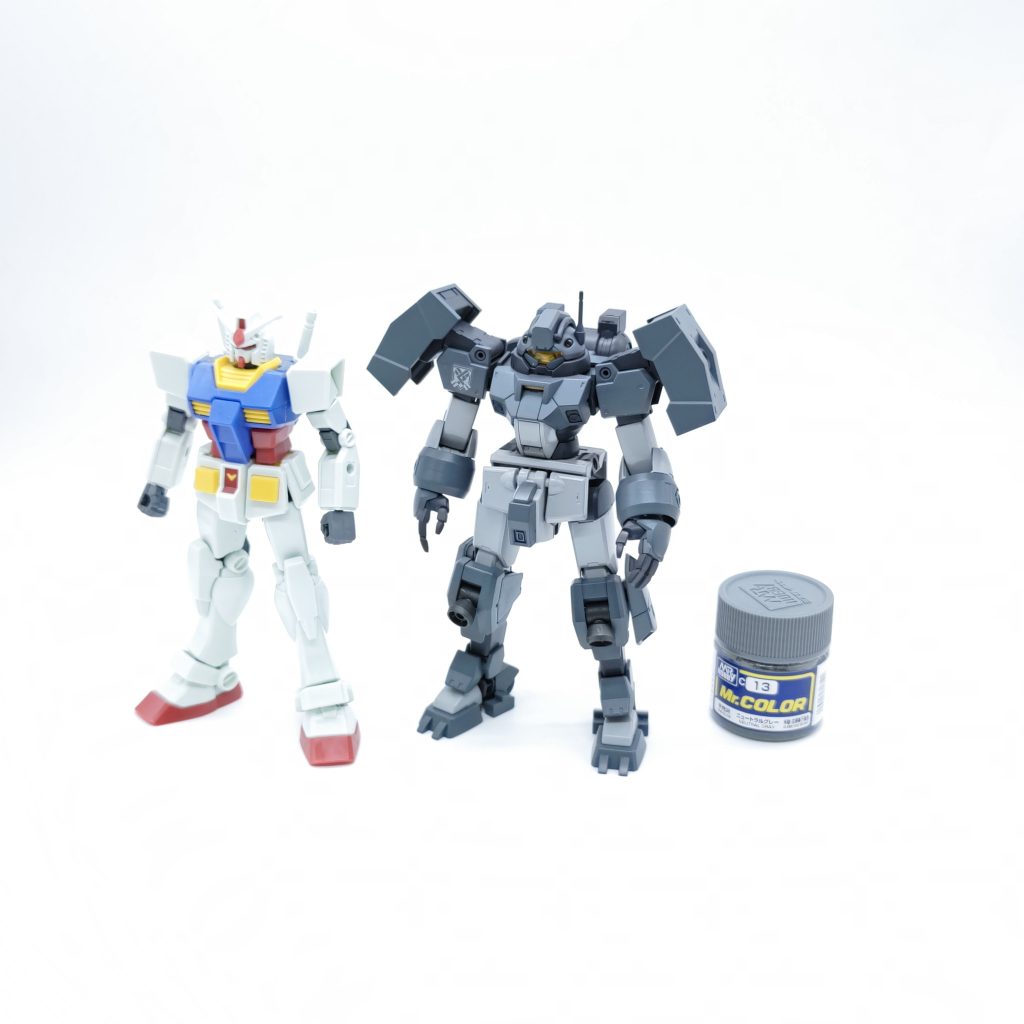 サイズ比較EGガンダム、Mr.カラー瓶