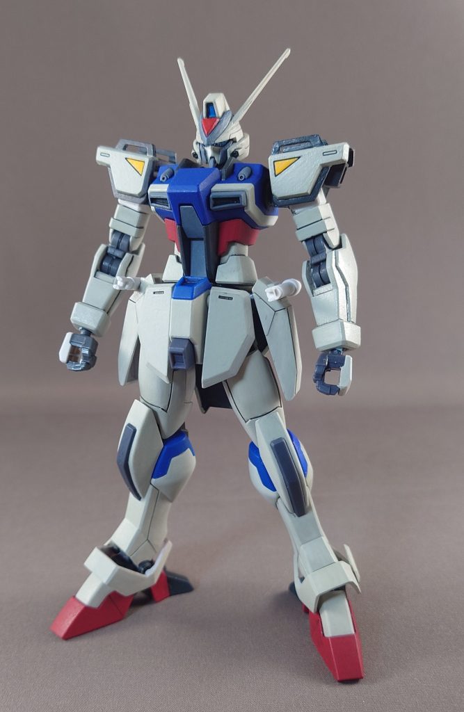 後に量産されたウィンダムではオミットされたが本機は脚部と肩のパーツを換装可能になっている。コンパスに配備されたとの噂がまことしやかに囁かれている。