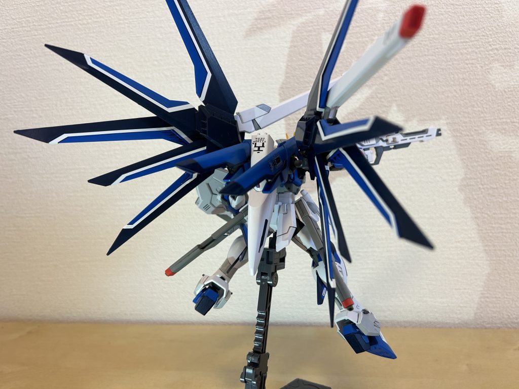 HGライジングフリーダム–3枚目/制作者：GAR