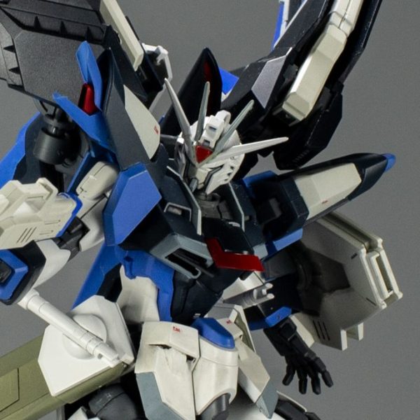 オリジン ガンダムロールアウトカラー & ガンキャノン 塗装済 完成品 ガンプラ ガンダムロールアウトカラー オリジン版 簡単フィニッシュで製作