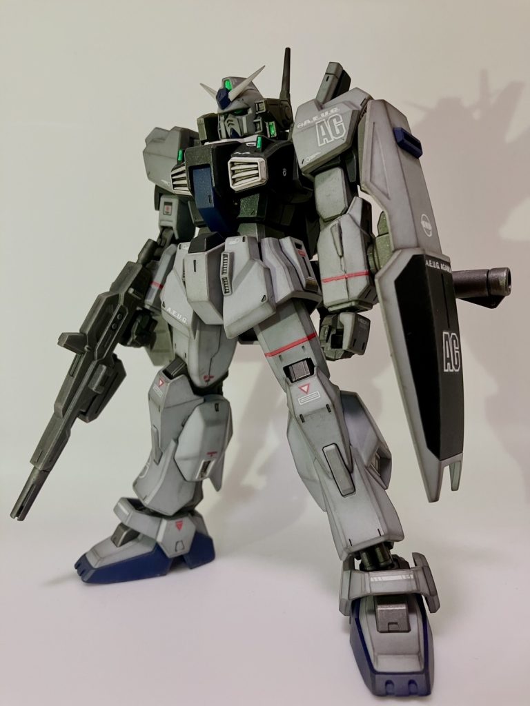 ガンダムMk-II（成形色仕上げ）–2枚目/制作者：モリノークマサーン