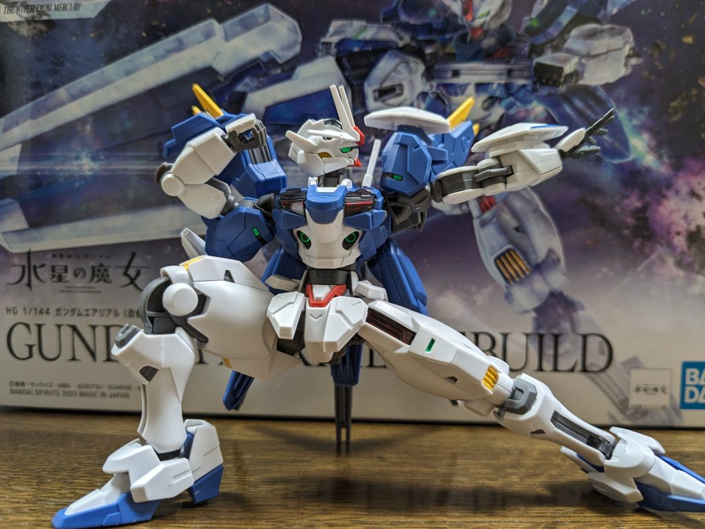 RG νガンダムの平手を付けてポージングしました 