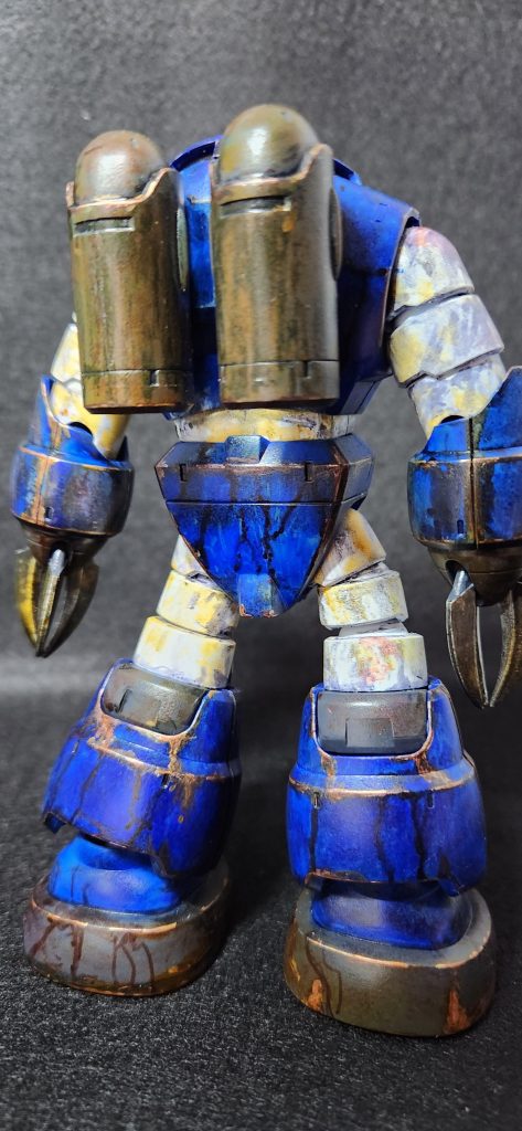 こうしてみると水垢じゃなくてオイル漏れてるみたいに見えるなとw