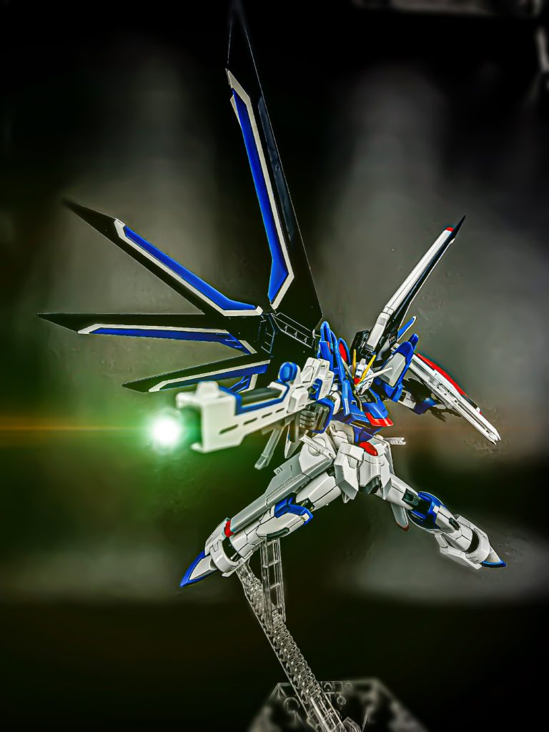 ライジングフリーダムガンダム–2枚目/制作者：@darrkame