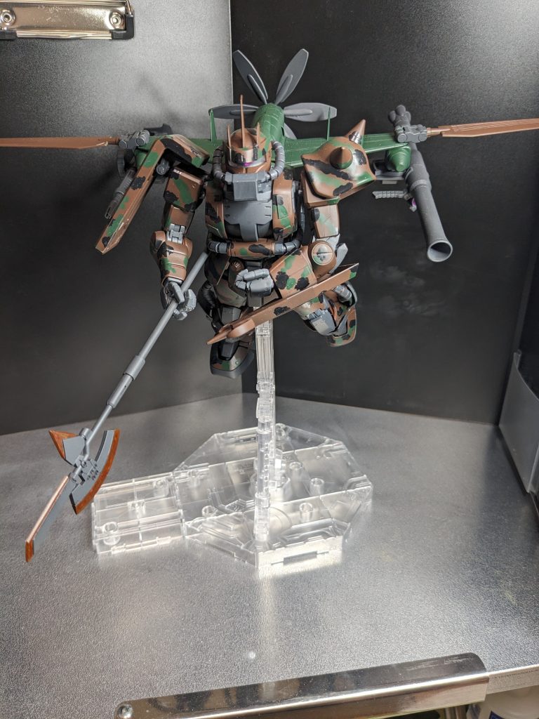 ヒートホークだと、リーチが短いと思ったので、ヒートハルバートに改造。