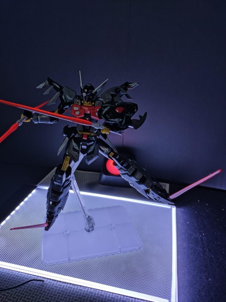 ポージングが若干とりにくい感じです