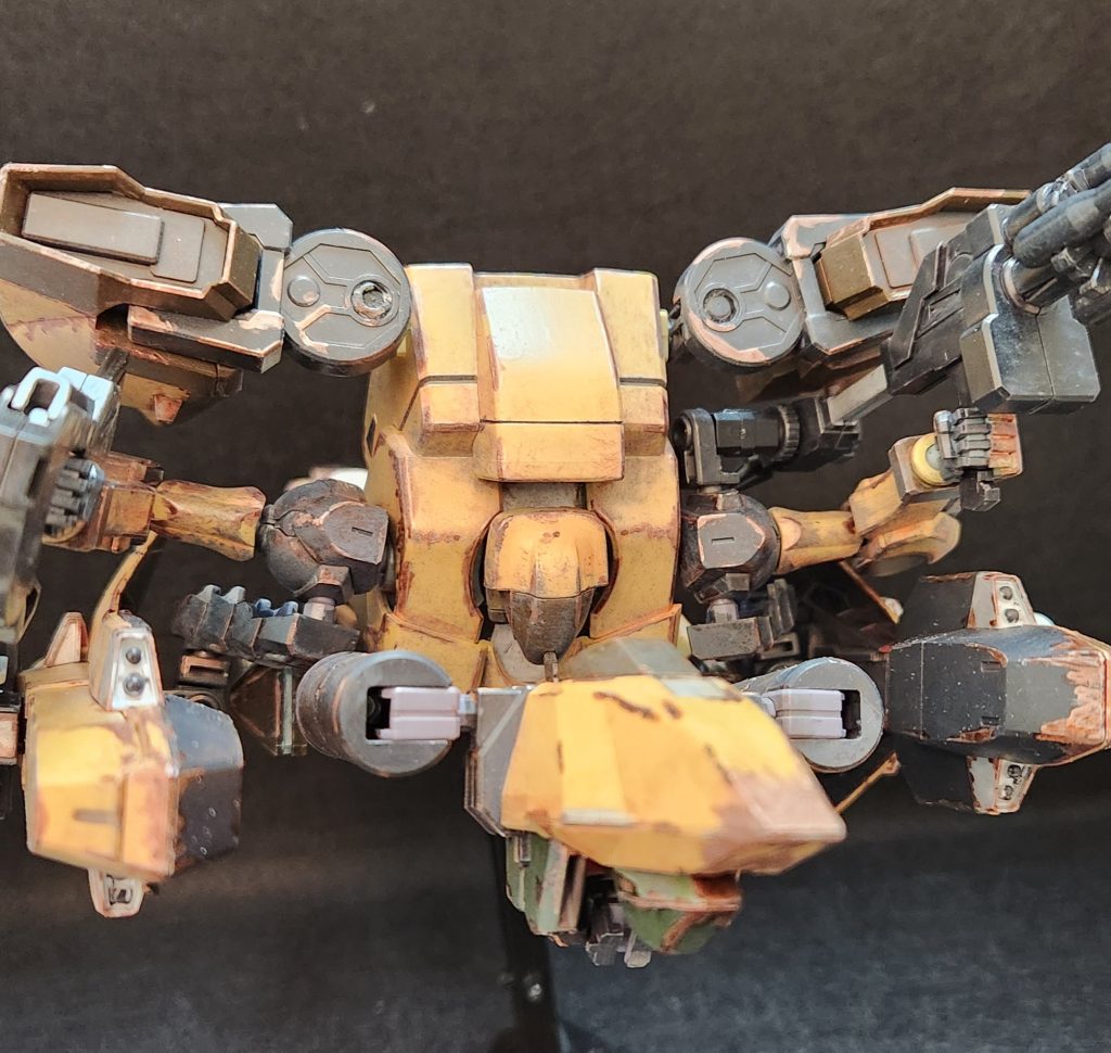 そしてまさかの潜航形態w