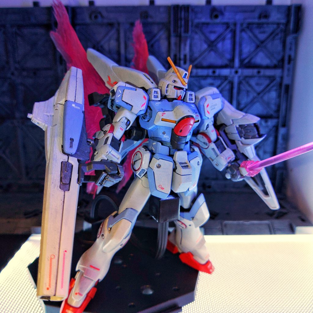 デカール貼ってつや消しクリア。