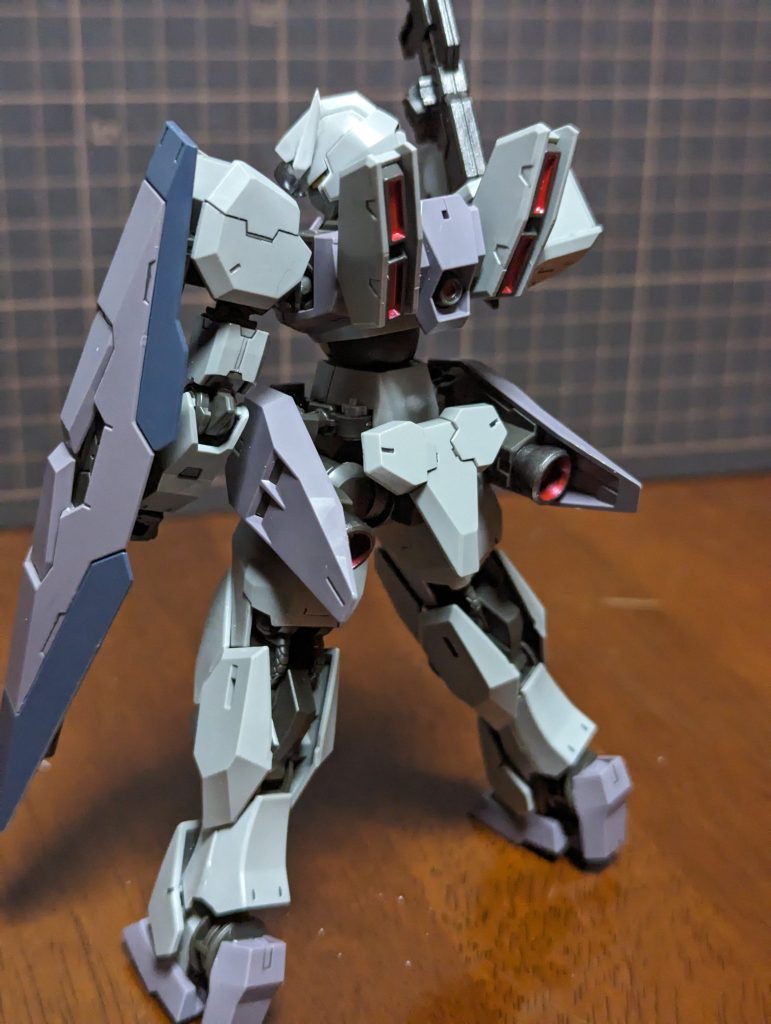 初心者筆塗り部分塗装にもチャレンジしました、出来は悪いですけどパッと見た感じかっこよくて満足です🙂