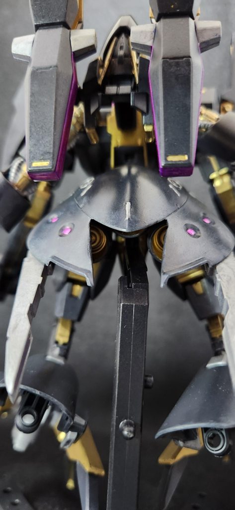 ちゃんと蜘蛛っぽく。