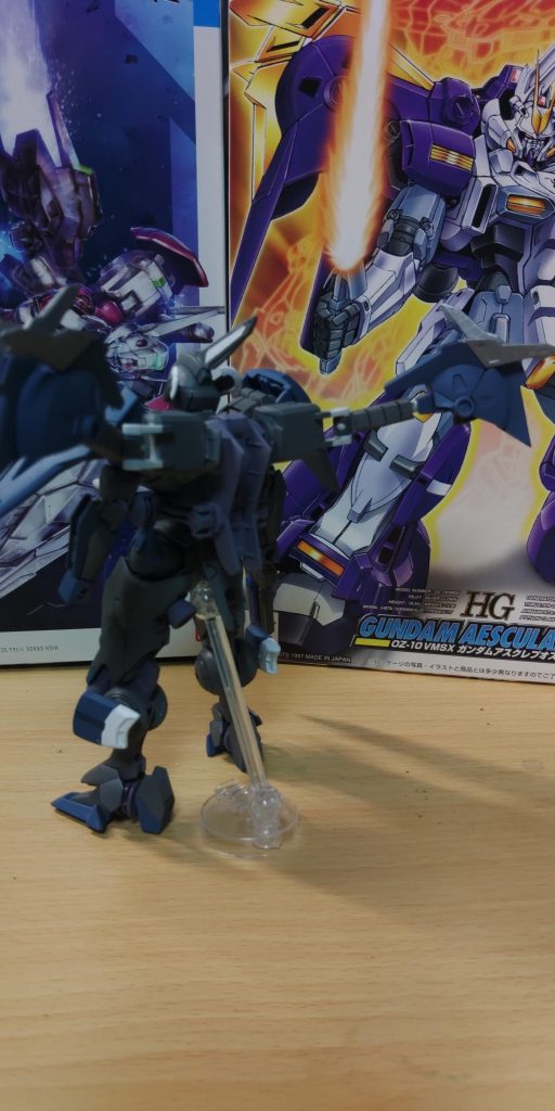 背中はもう少しなんとかした方がよかったかな