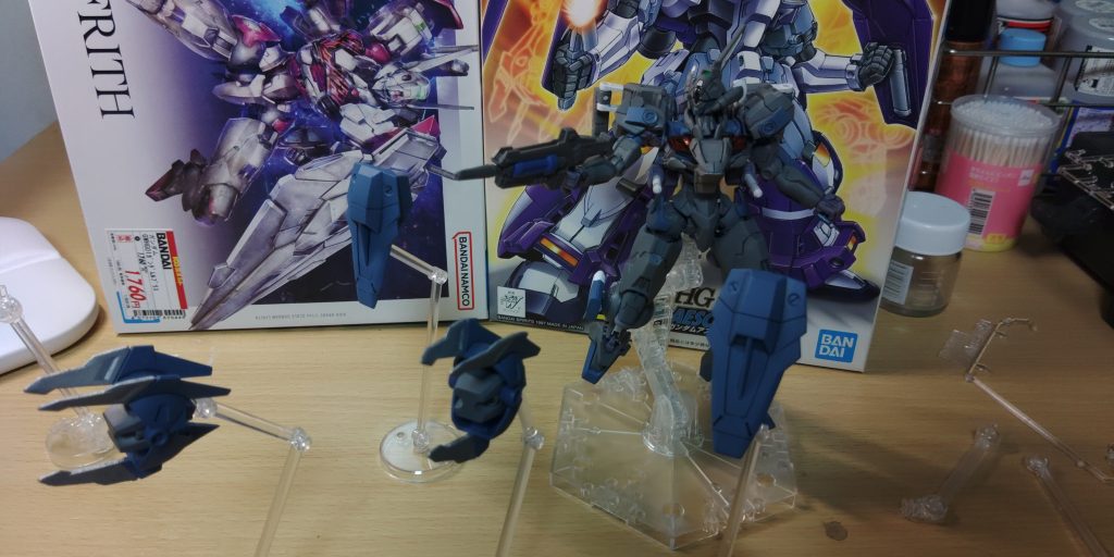 肩シールドと背中のクローはガンビット設定