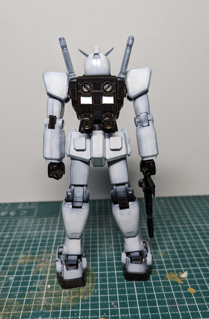 グラデーションにも挑戦してみたのですが思ったよりも難しく、塗料がダレてしまうことが多々あったのですが、初めてにしてはうまくいったと思います。