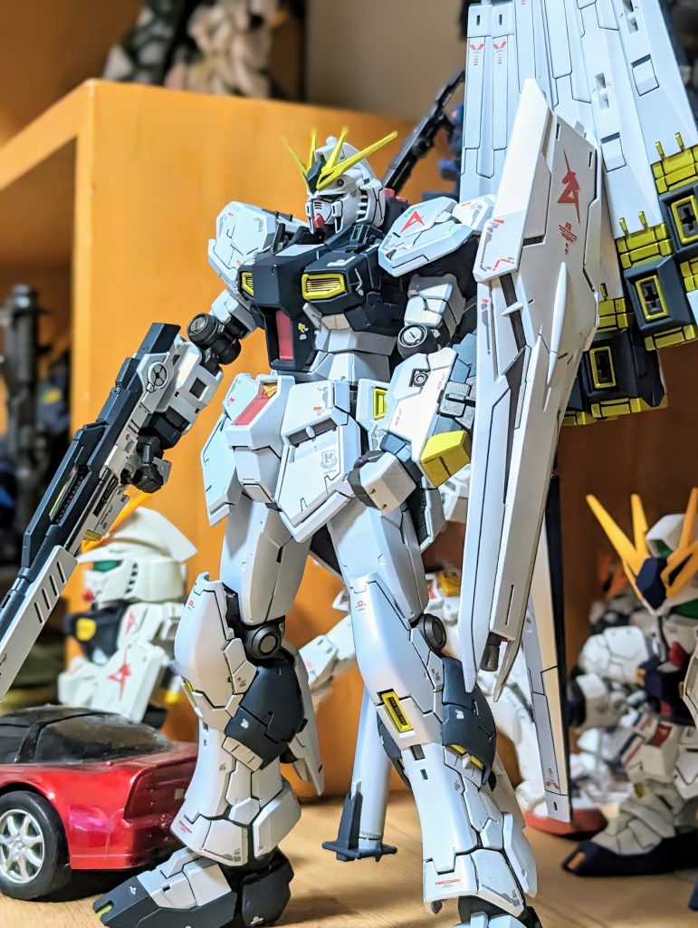 やっぱりνガンダムはカッコいいですね。