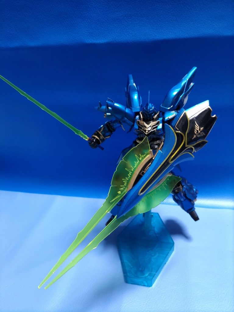 シャーのクローンじゃなくてランバ・ラルのクローンということで！