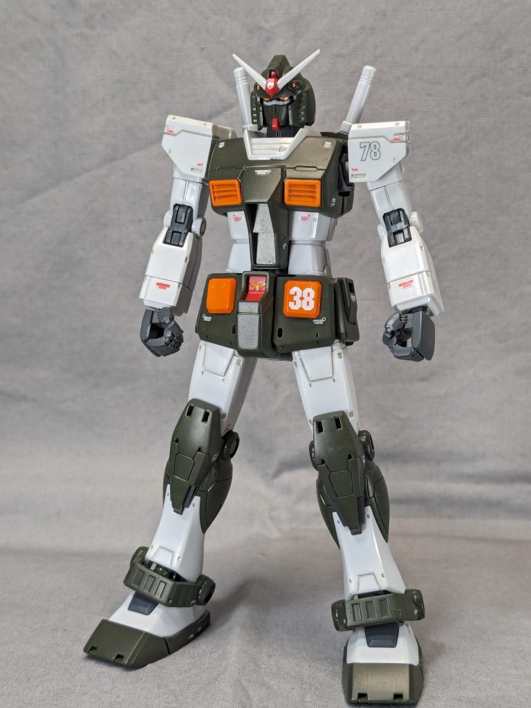 素体。オリジンベースなのでえらいスタイリッシュ。