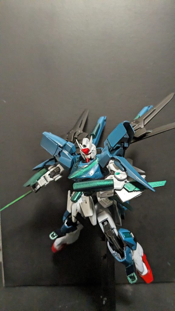 武装は少ないです。あんまりゴツゴツさせるもんでも無いかなって…wシンプル・イズ・ベストってやつですw