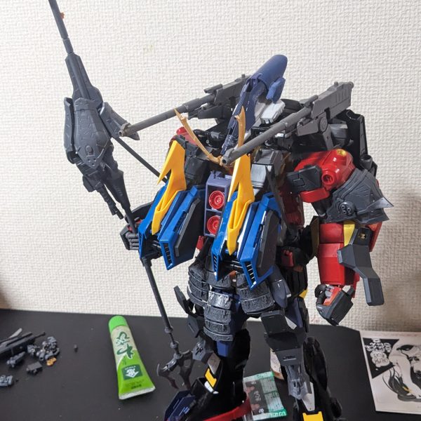 ティフォエウスガンダムをサイコガンダムの下半身とくっつけたらすごいんじゃね?から思いつき制作を始めてみました（2枚目）