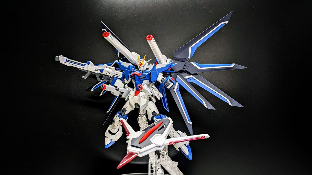 ライジングフリーダムガンダム–3枚目/制作者：ましこゆ