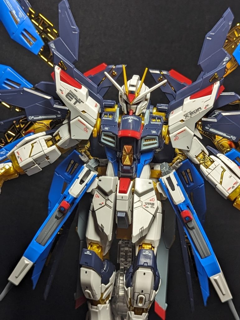 ストライクフリーダム、やっぱりカッコイイですよね！